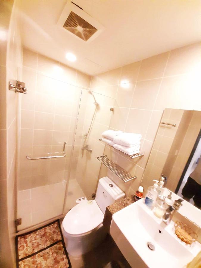קואזון סיטי Manhattan Plaza Tower 1 מראה חיצוני תמונה