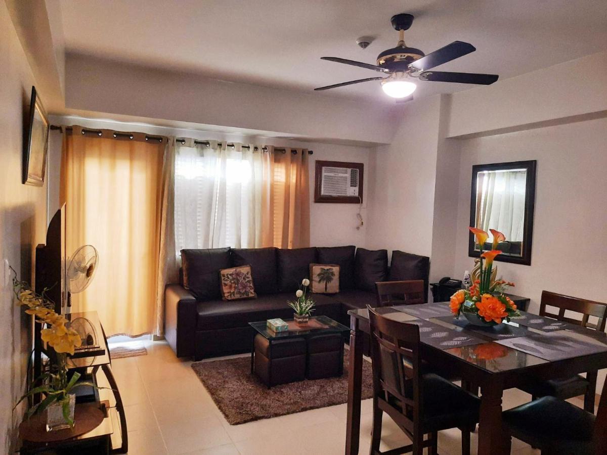 קואזון סיטי Manhattan Plaza Tower 1 מראה חיצוני תמונה