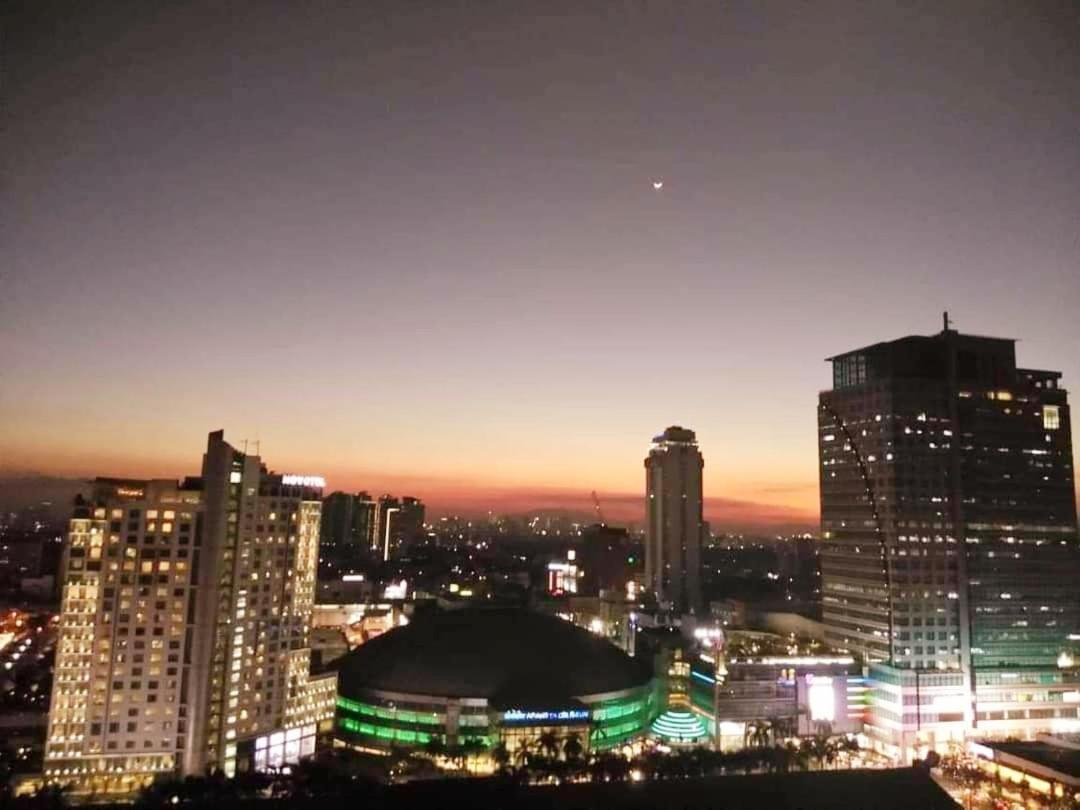 קואזון סיטי Manhattan Plaza Tower 1 מראה חיצוני תמונה